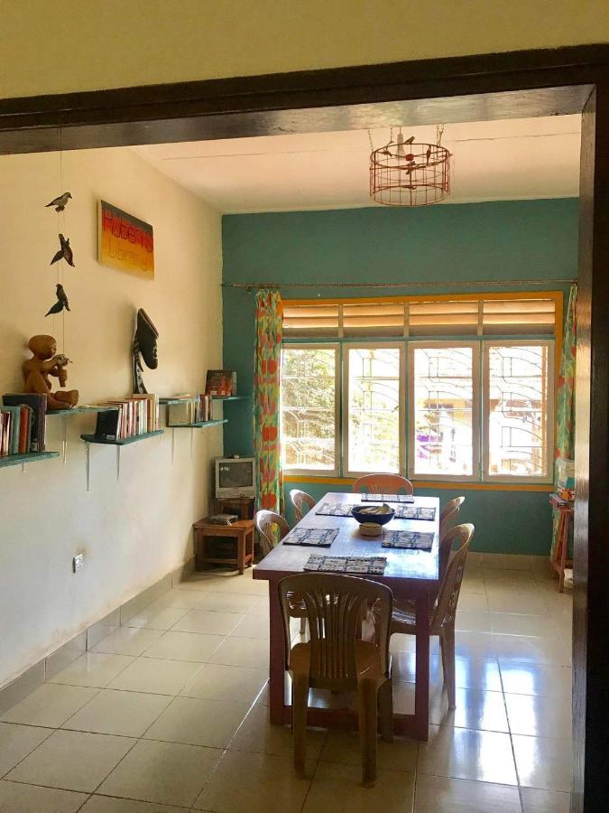 Homestaystudio62 Jinja Extérieur photo