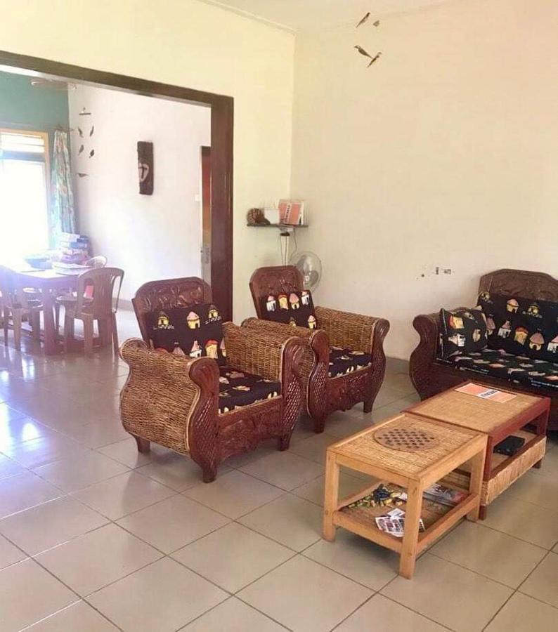 Homestaystudio62 Jinja Extérieur photo